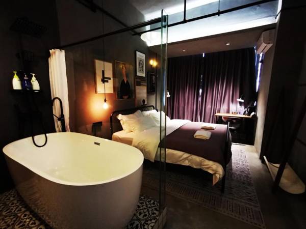Black Gold Factory Boutique Design Hotel