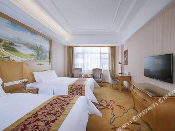 Wei Ye Na Guo Ji Jiu Dian (Shen Zhen Ji Chang Hang Cheng Dian )