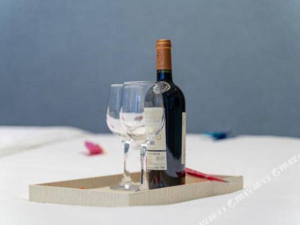 Blueprint Garden Hotel