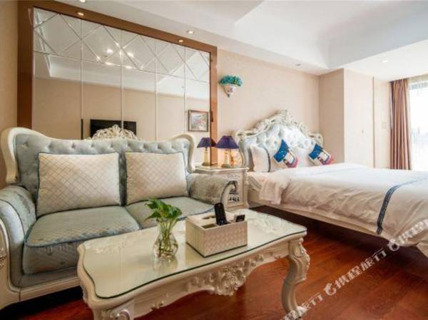 Wei Na Si Guo Ji Gong Yu (Shen Zhen Luo Hu Wan Xiang Cheng Dian )