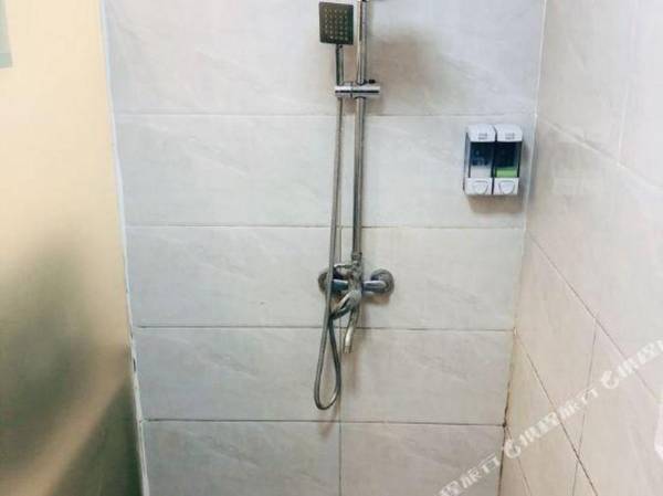 Longxing Apartment Hotel