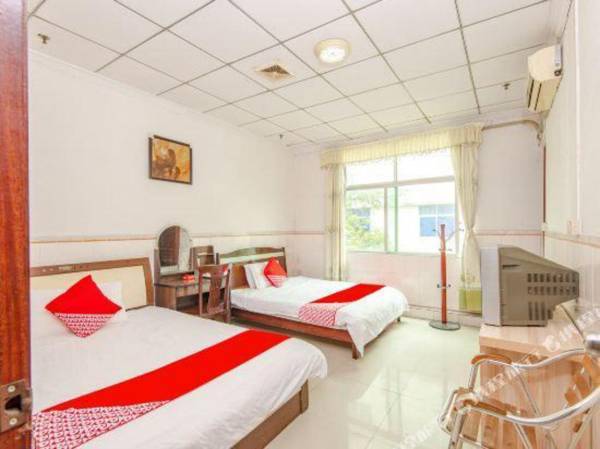 Fengxin Business Hostel