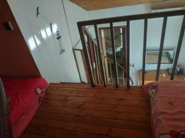 Lily House Inn (Shenzhen Jiaochangwei)