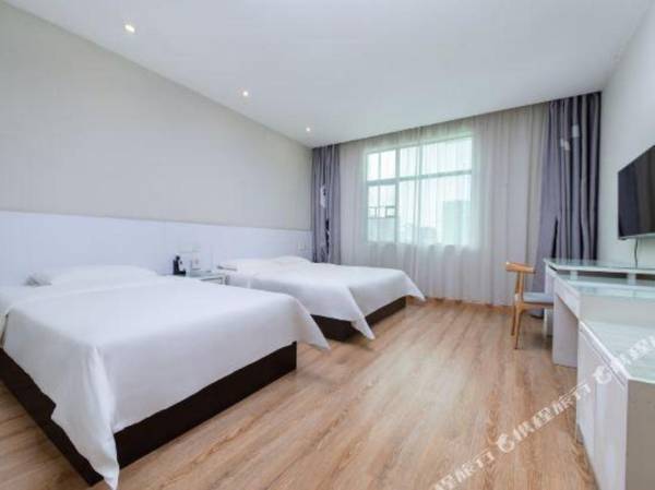 Ease Hotel (Shenzhen Pinghu Huanancheng Dahuanggong Commercial Center)