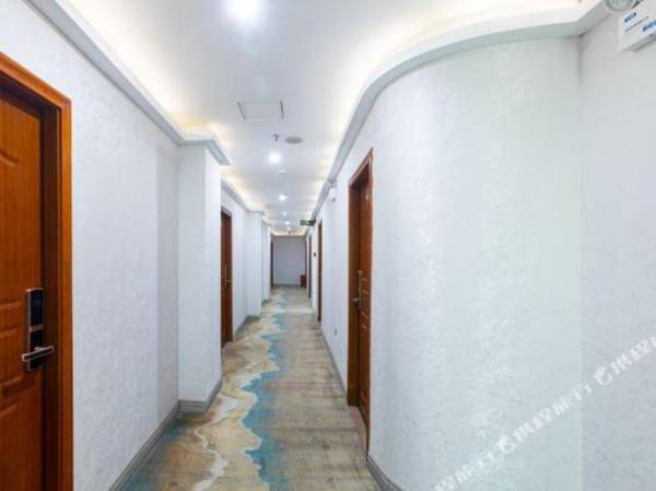 Fubanhao Hotel (Shenzhen Pingzhou)