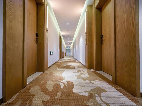 James Joyce Coffetel Shenyang North Railway Station Qishan Road Metro Station