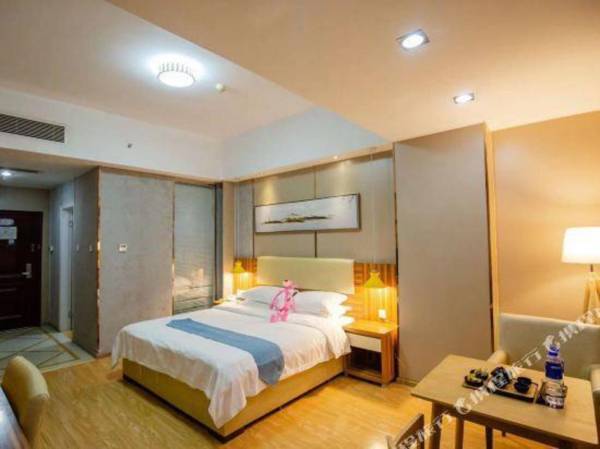 Yue Hai Li Jing Jiu Dian Shao Xing Yin Tai Bai Huo Dian