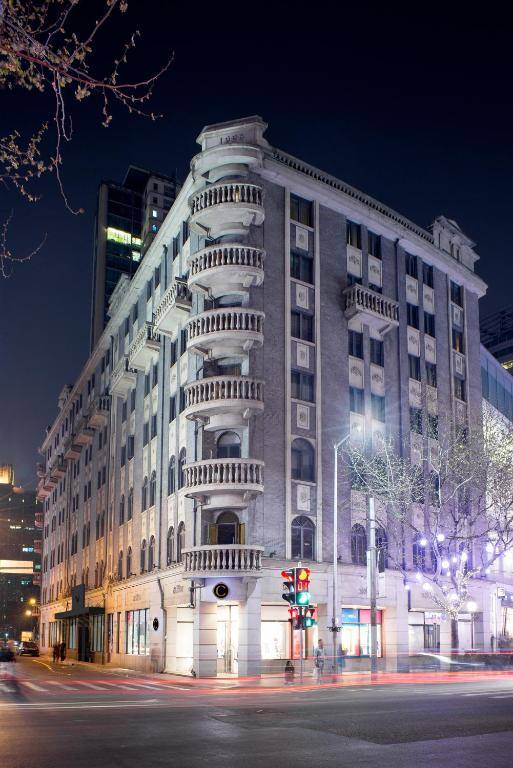 CACHET Boutique Shanghai