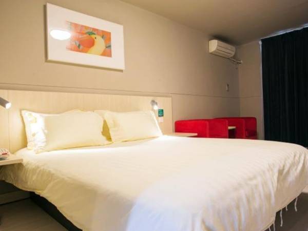 Jingjiang Inn Shanghai Jiading Chengzhong Road