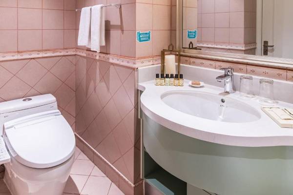 Green Court Residence City Center Shanghai(Original name: Green Court Serviced Apartment-People’s Square)