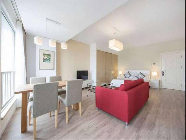 Reunion International Residence