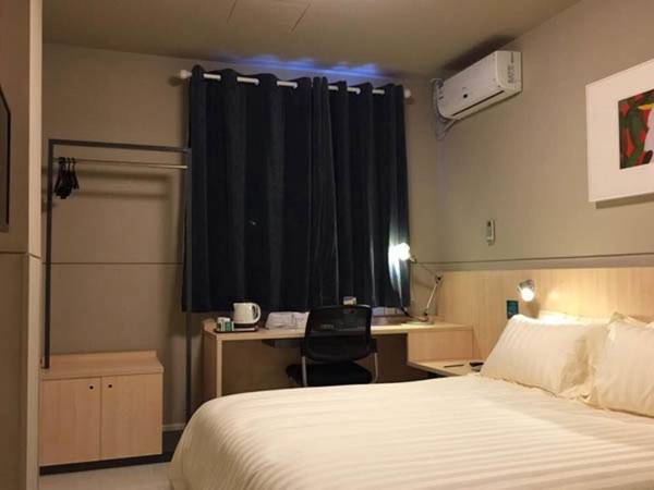 Jinjiang Inn Shanghai Baoshan Gongfu Xincun Hulan Road Subway Station