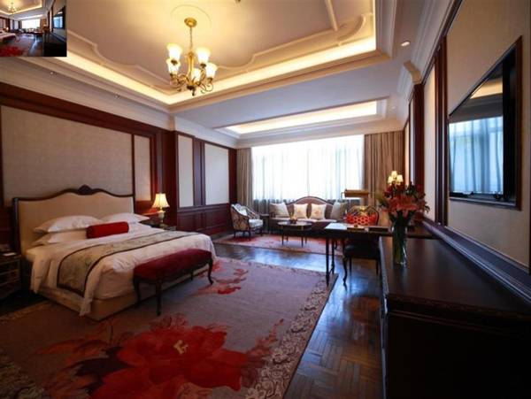 Donghu Hotel