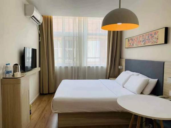 Hanting Hotel Shanghai Baosteel Yueluo Highway