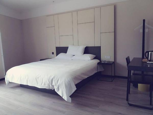 Hi Inn Shanghai Xinzhuang Gaoxing Road