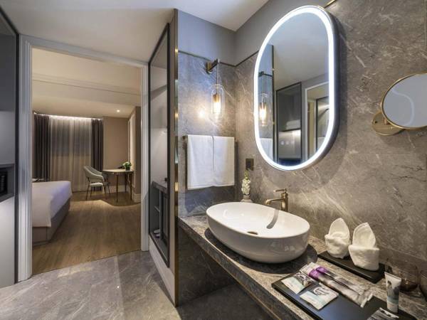 Mercure Shanghai Global Harbour