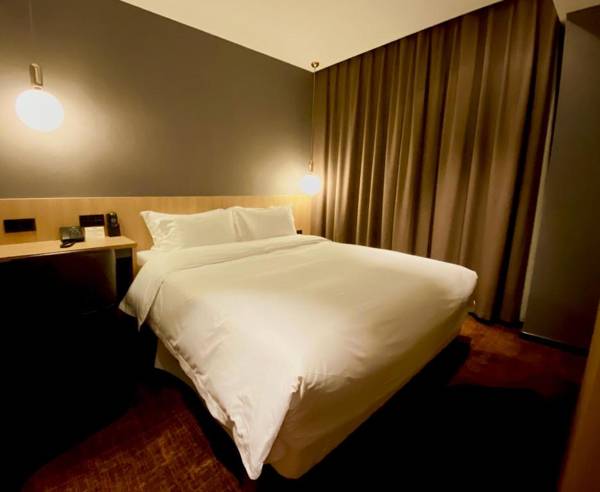 Hotel Coka Shanghai Pudong International Airport and Disney