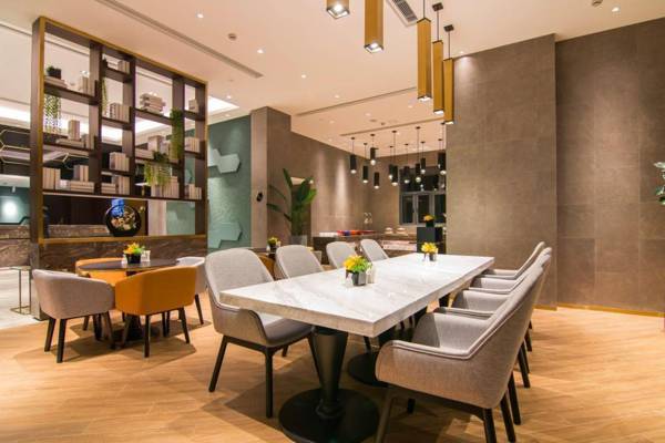 Yitel Premium Hotel (Shanghai Lujiazui Oriental Pearl)