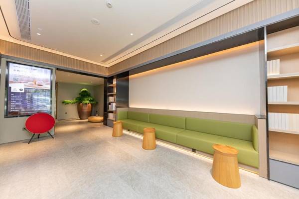 Ji Hotel Hailun Road Metro Station