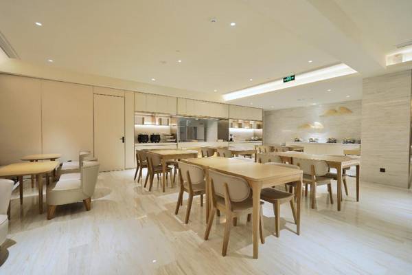 Ji Hotel Shanghai Wujing Normal University