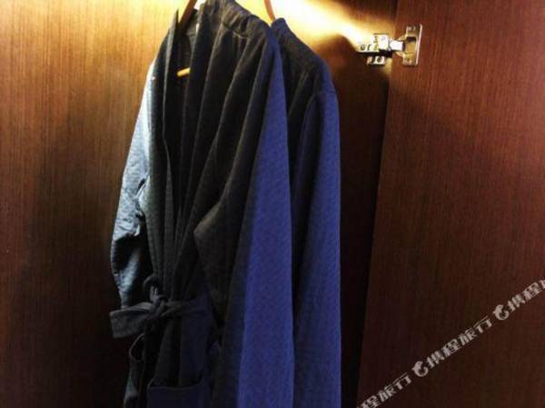 Pu Jue Hotel (Shanghai Hongqiao Airport Longbai Metro Station)