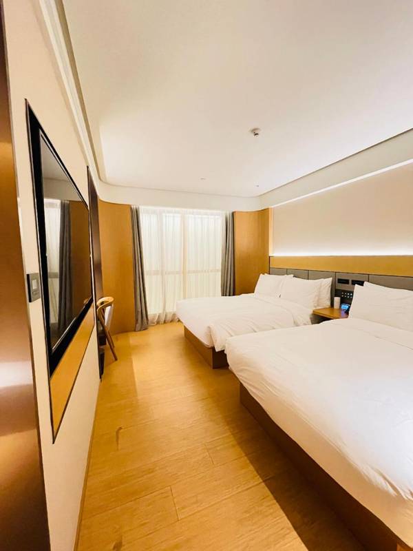 Ji Hotel Shanghai Hongqiao Gubei Fortune Center