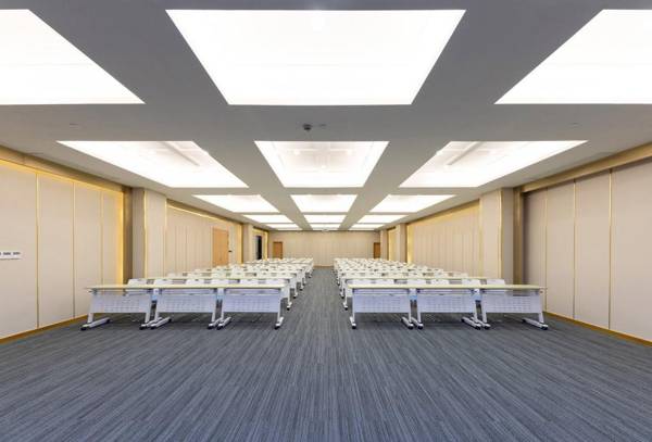 Ji Hotel Shanghai Nanxiang Guyi Garden