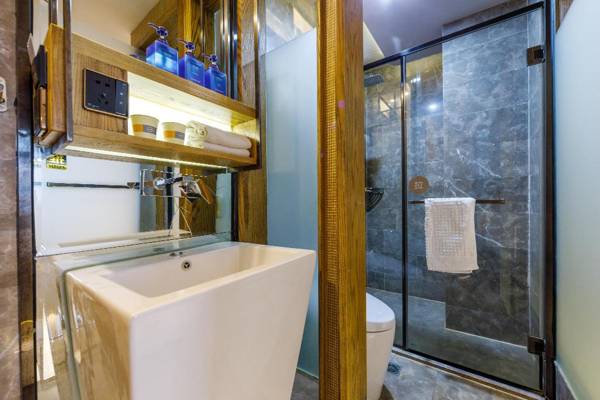 Hanting Premium Hotel Shanghai Stadium Metro Station