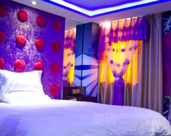 Zexuan Boutique Hotel (Subway Station Store Zhenping Road Shanghai)