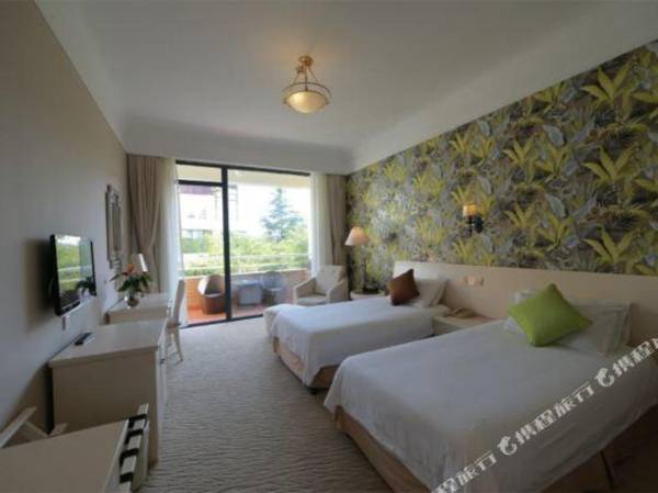 Oriental Land Holiday Village