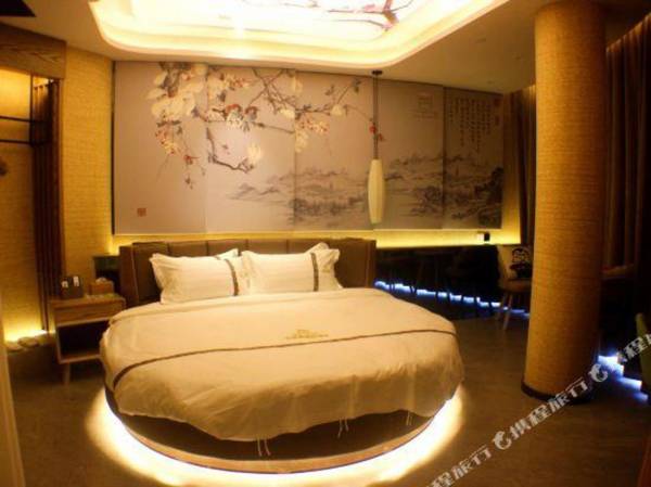 F1 Hotel Irene (Shanghai Daning International)