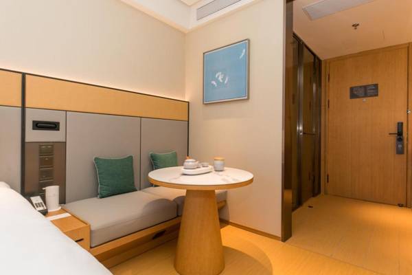 Ji Hotel Shanghai Tangzhen Metro Station