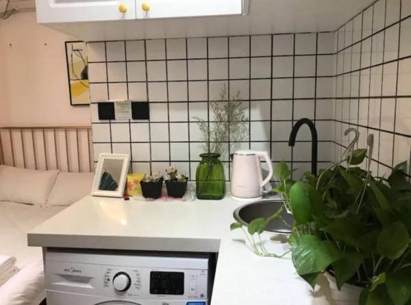 Shanghai Moxi Inn Middle Yanan Rd Branch