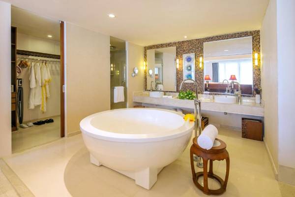Huayu Resort & Spa Yalong Bay Sanya