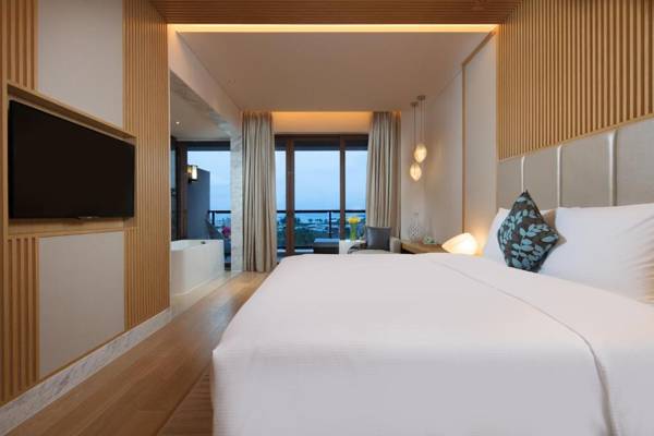 Sanya Yazhou Bay Resort Curio Collection by Hilton