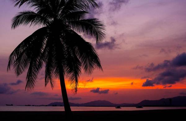 Sanya Yazhou Bay Resort Curio Collection by Hilton