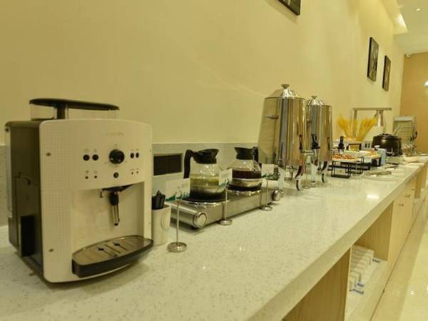 City Comfort Inn Ledong Bus Station