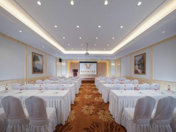 Vienna Hotel Hainan Lingshui Center