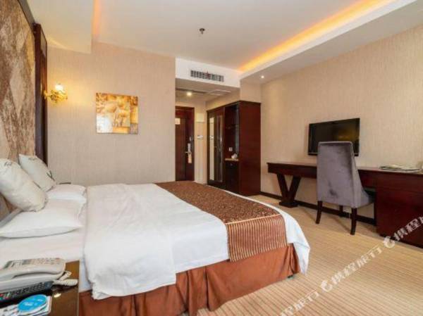 Imperial Crown Holidays Hotel