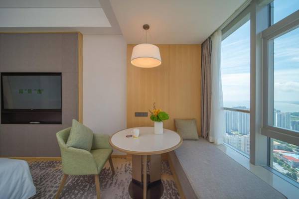 Holiday Inn Qinhuangdao Haigang