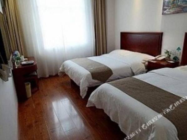 GreenTree Inn (Qinghuangdao Railway Station Square)