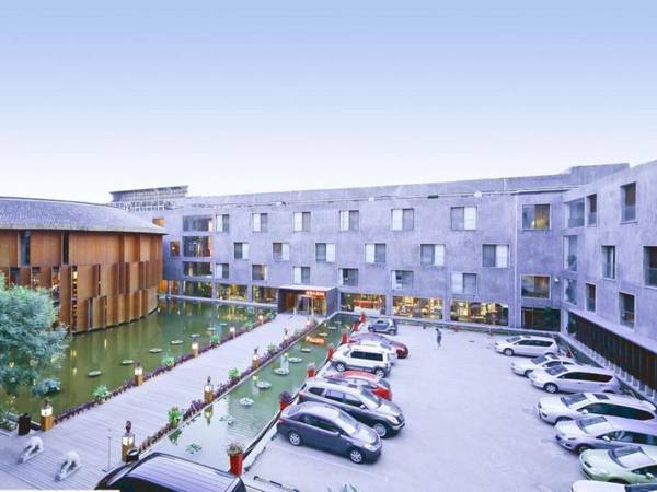 China Community Art Habitat Hotel