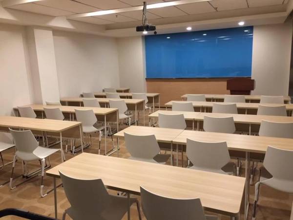 Hanting Hotel Qingdao Zhanqiao