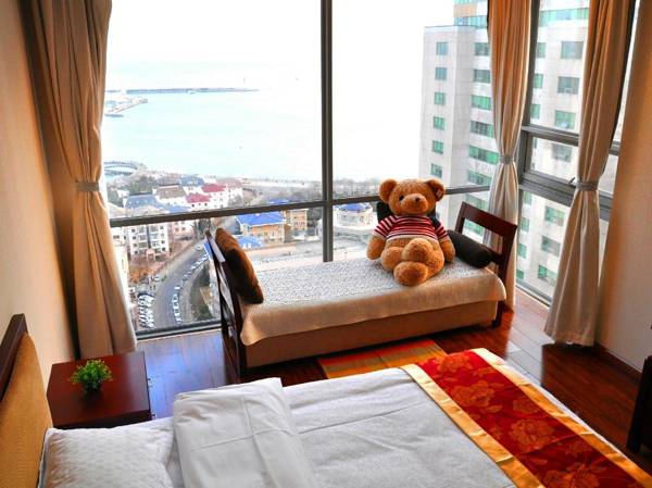 Qingdao Jinshan We+ Holiday Apartment (Qingdao Olympic Sailing Center)