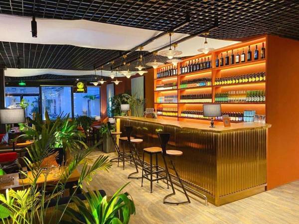 Lantian Garden Hotel Qingdao