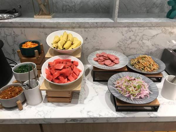 Hanting Hotel Qingdao Zhaiqiao Zhongshan Road