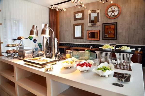 James Joyce Coffetel (Qingdao Jiaodong International Airport)