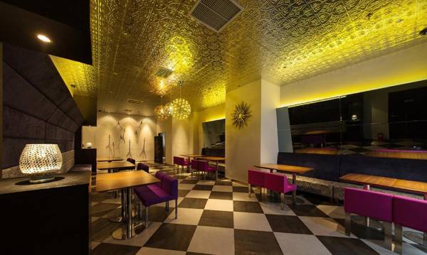 Orange Hotel Select Qingdao Wusi Square