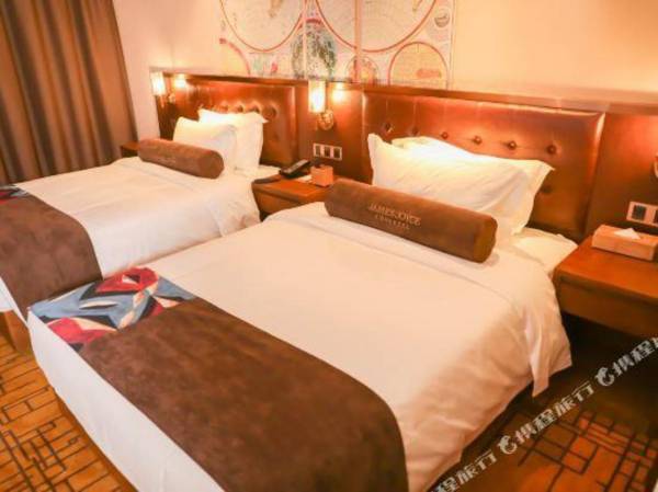 James Joyce Coffetel (Qingdao Central Business District Liqun Sifang Shopping Mall)