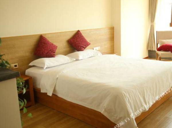 Qingdao Tiantai Mountain le'ai Hot Spring Art Hotel